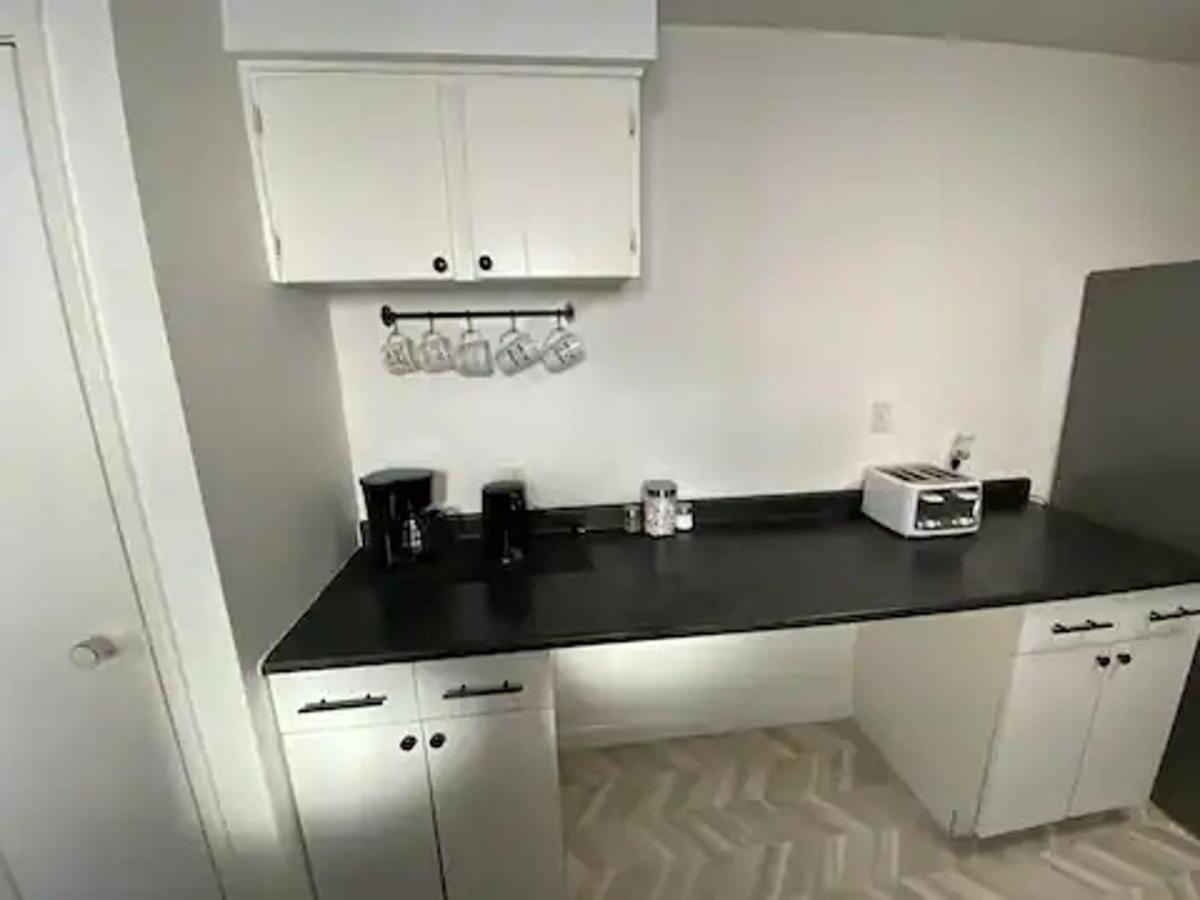 Kingston Comfort Hub Екстер'єр фото